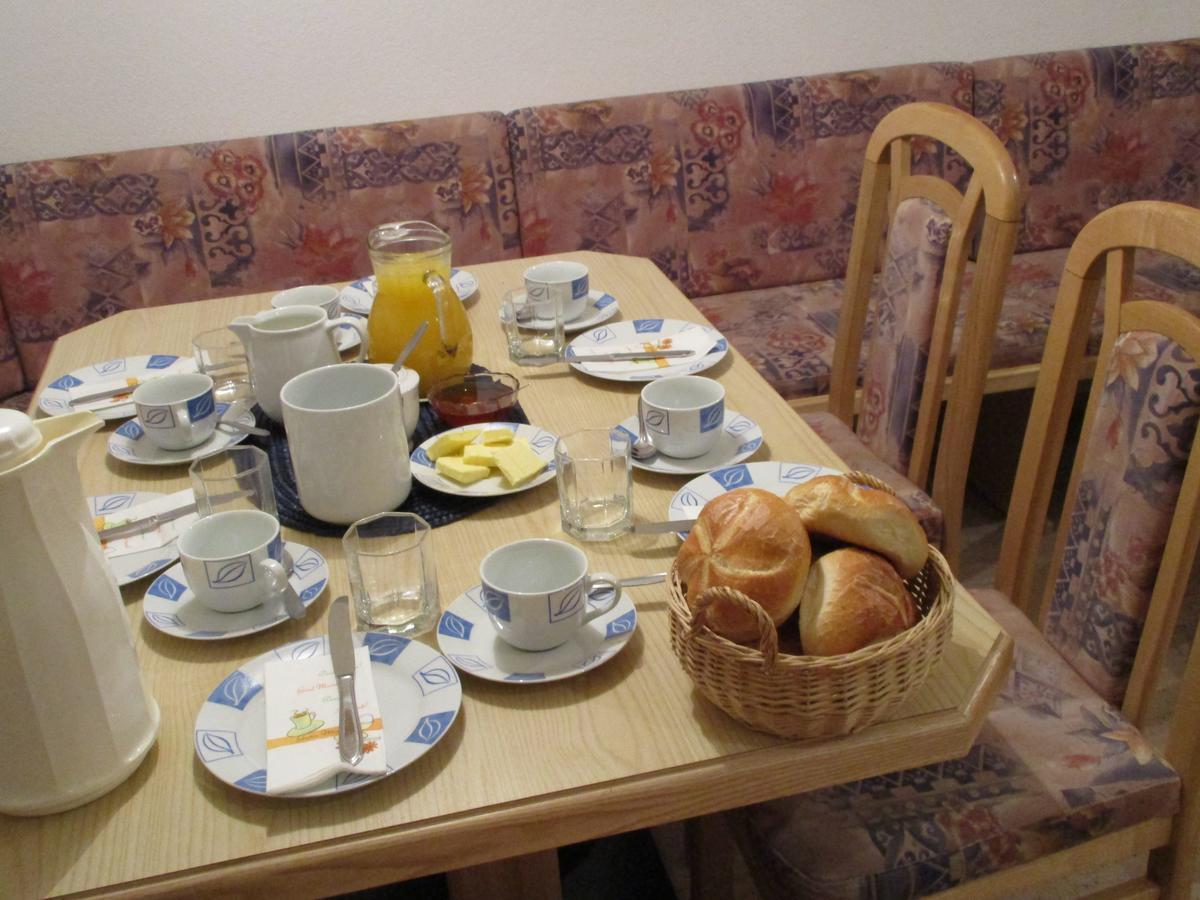 Haus Dorfschmied Hotel Флирш Екстериор снимка